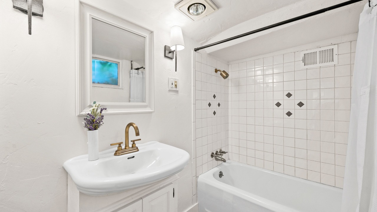 Photo of Bathroom in Millcreek