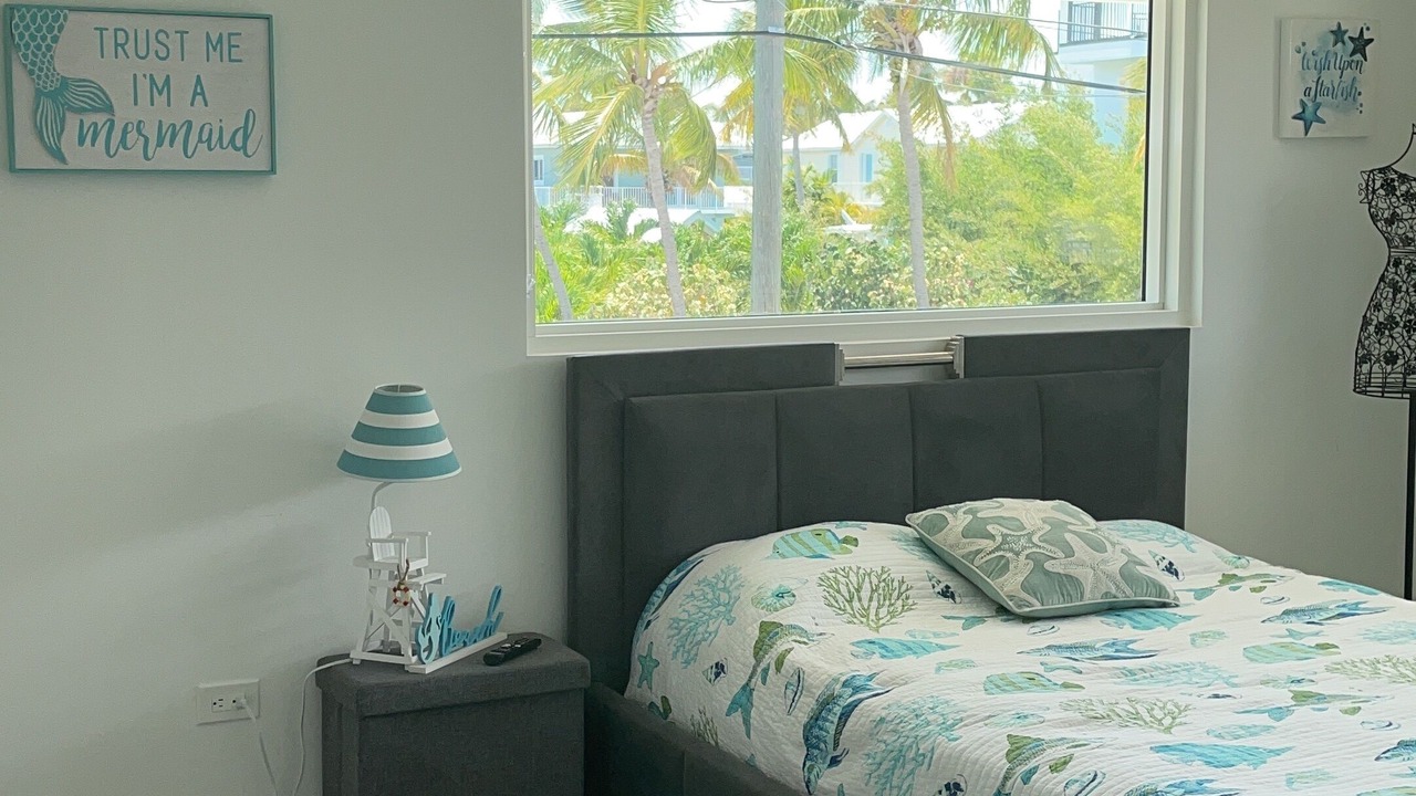 Photo of Bedroom in Long Key
