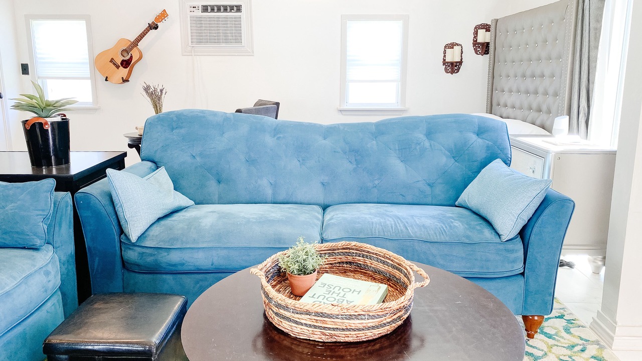Photo of Livingroom in Pearland