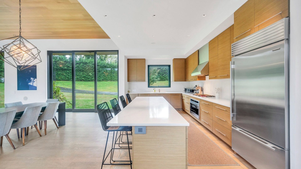 Photo of Kitchen in Shinnecock Hills