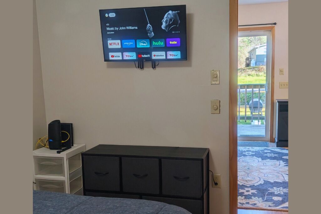 Photo of Bedroom in Hammondsport