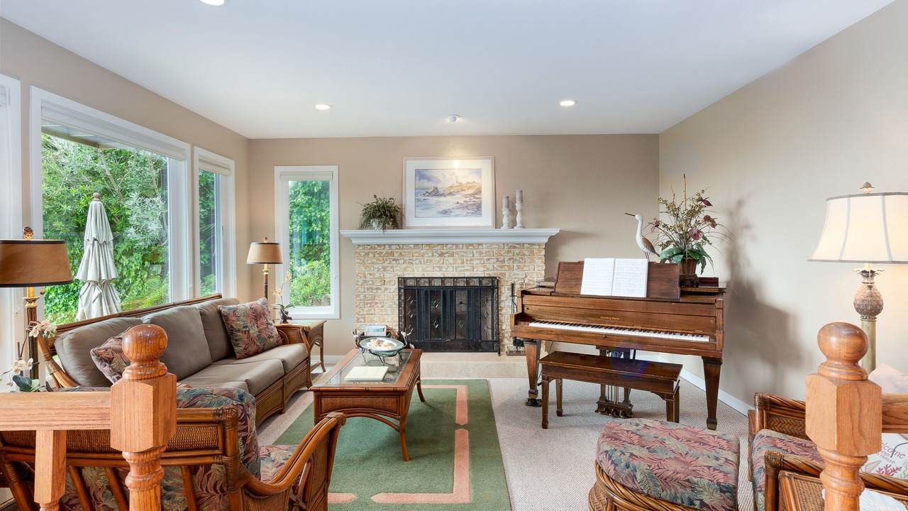 Photo of Livingroom in La Selva Beach