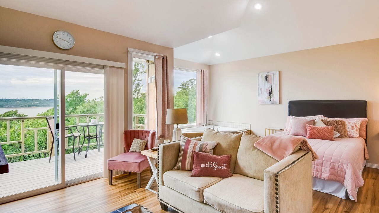 Photo of Livingroom in Longtown