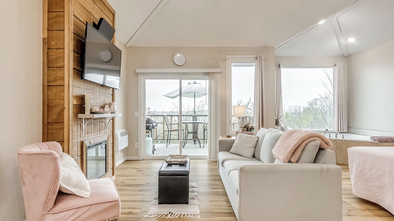 Photo of Livingroom in Longtown
