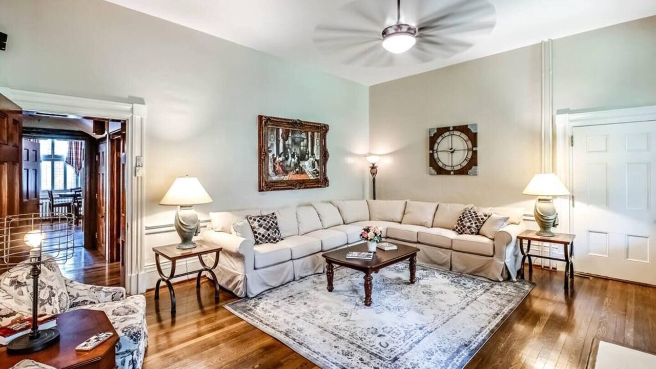 Photo of Livingroom in Tazewell