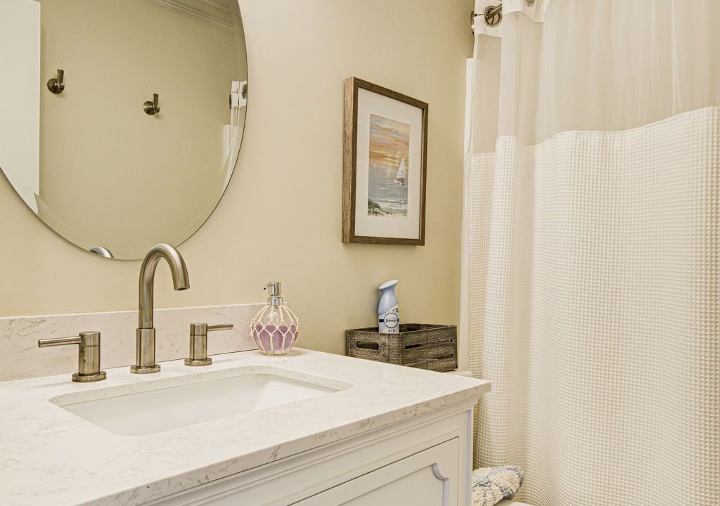 Photo of Bathroom in North Myrtle Beach