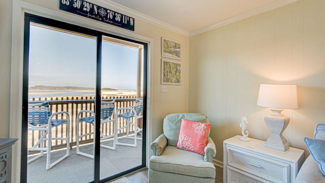 Photo of Livingroom in North Myrtle Beach