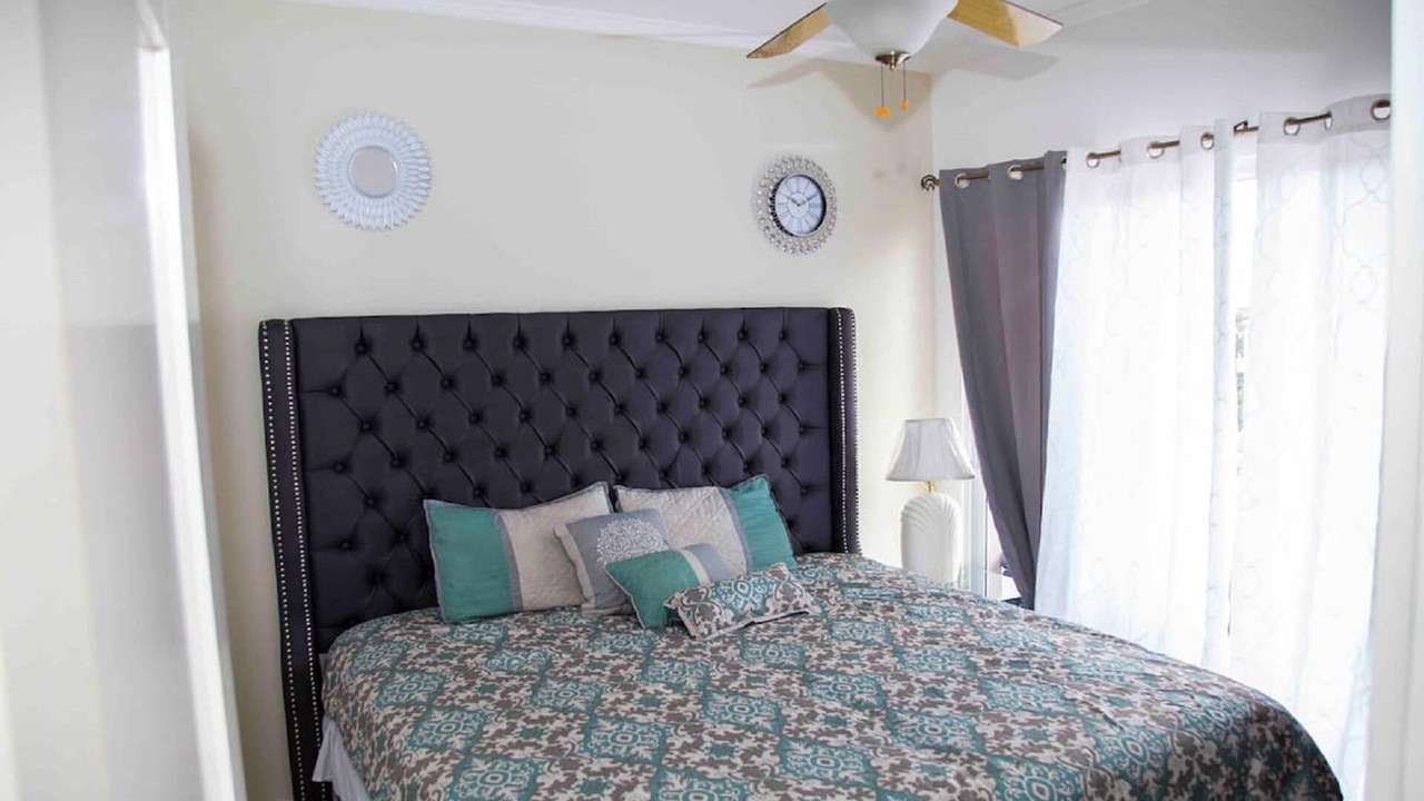 Photo of Bedroom in Eden Gardens