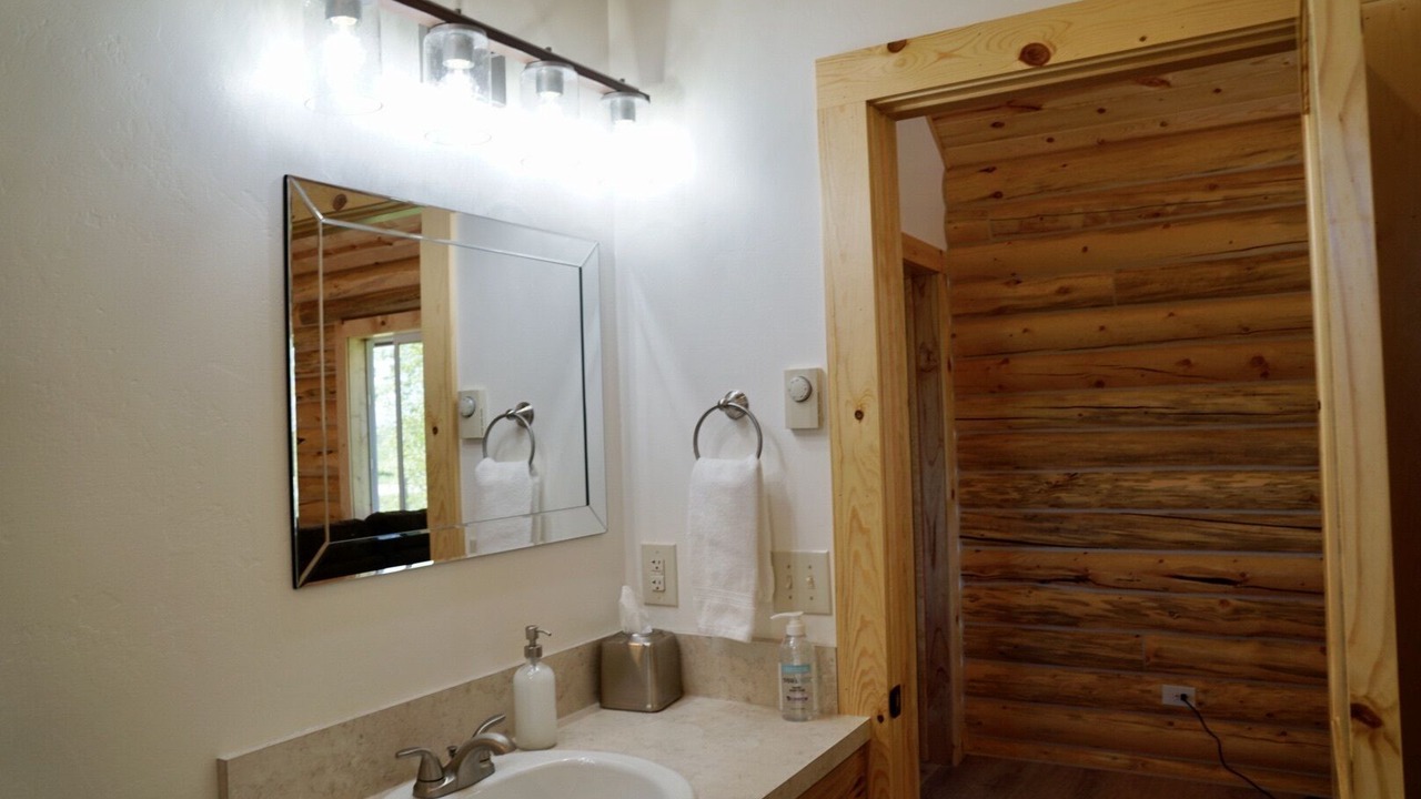 Photo of Bathroom in Victor