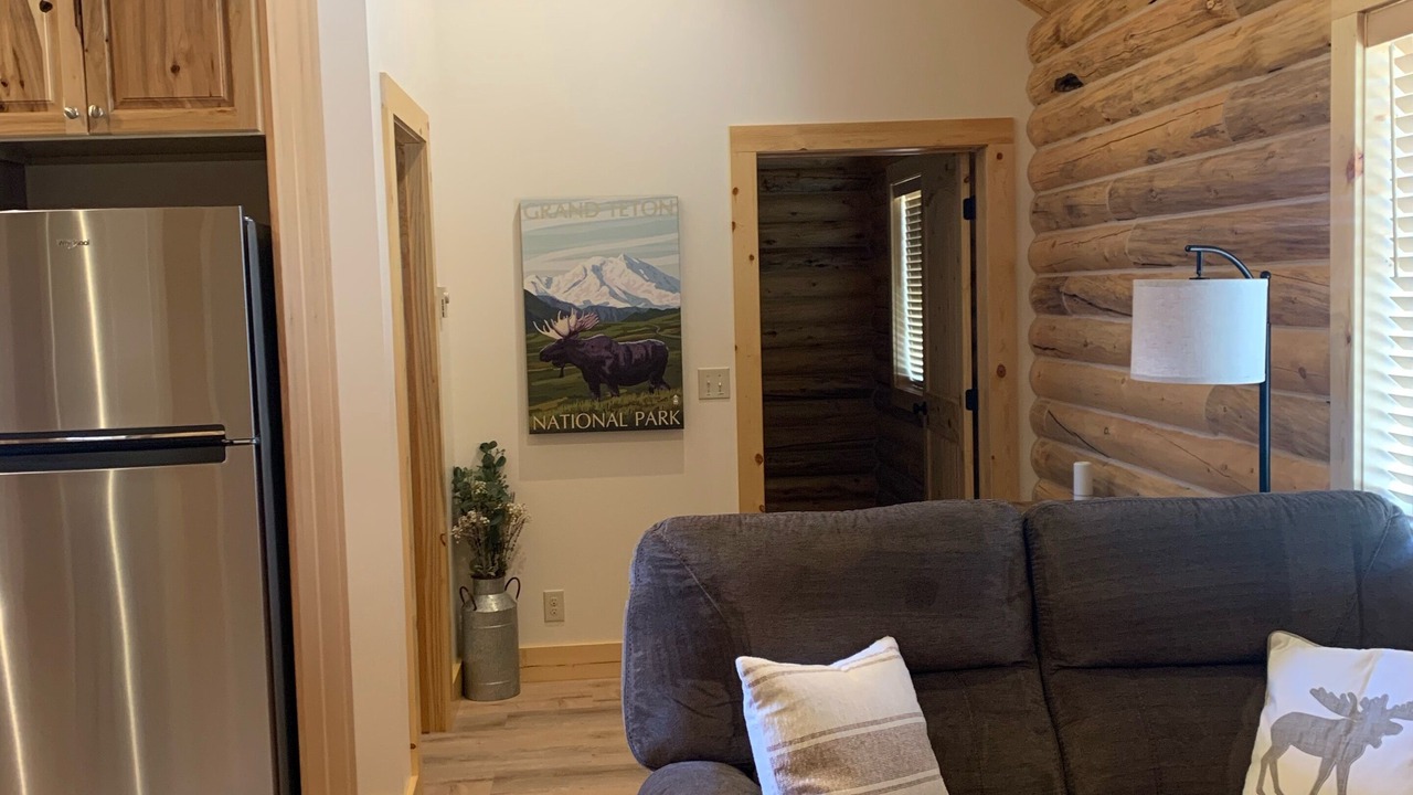 Photo of Livingroom in Victor