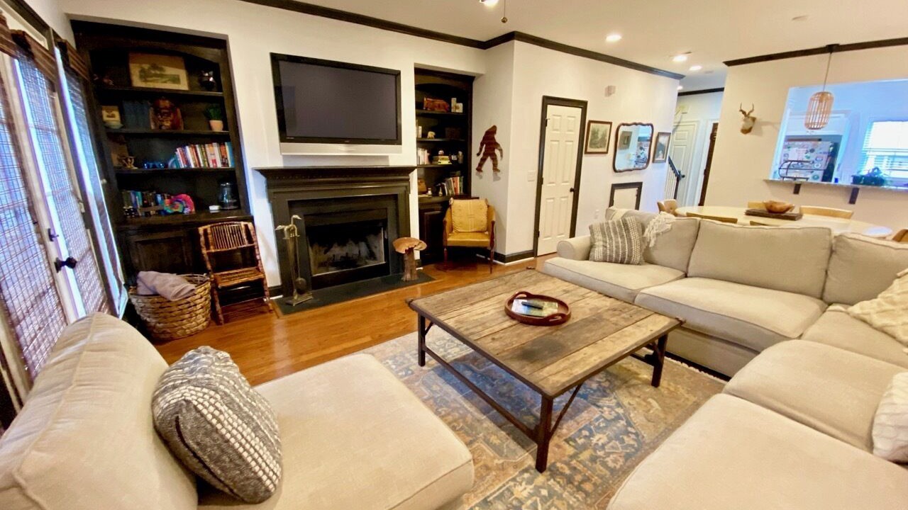 Photo of Livingroom in Greenville Downtown