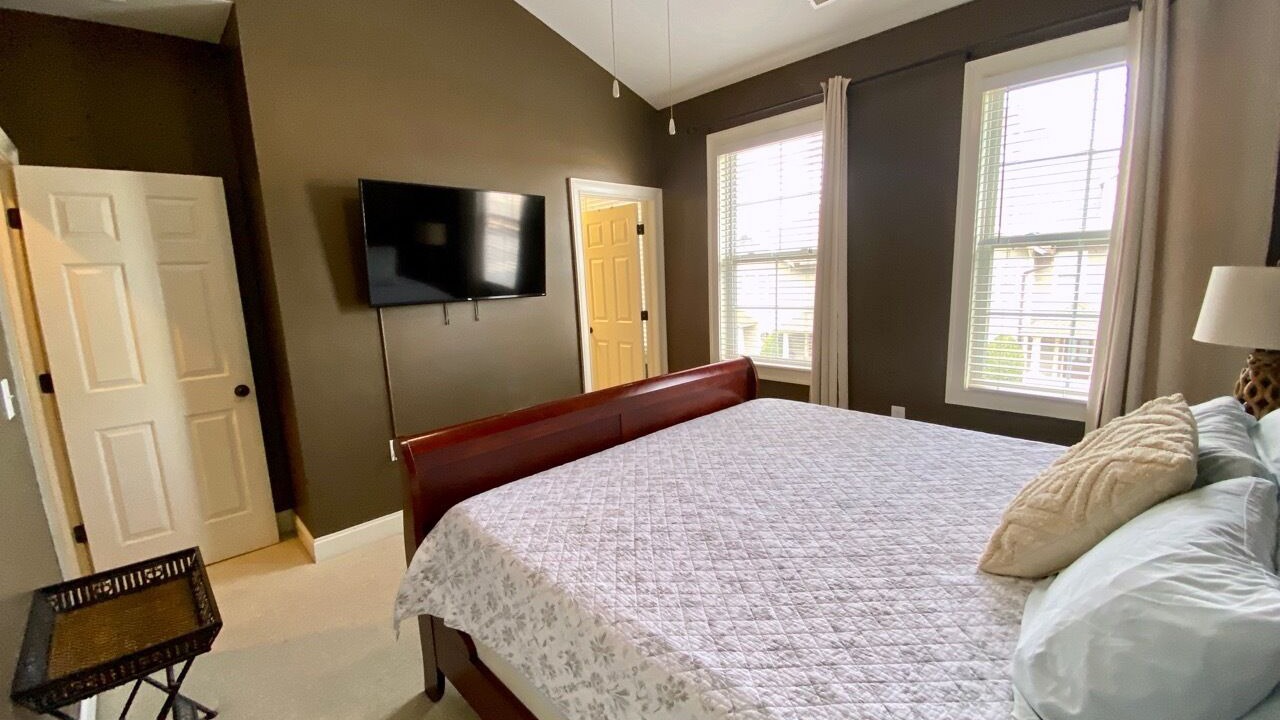Photo of Bedroom in Greenville Downtown