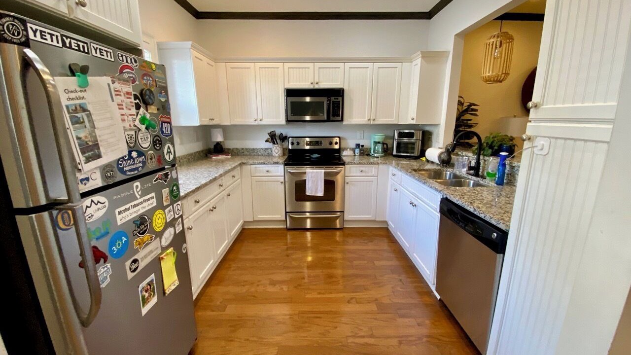 Photo of Kitchen in Greenville Downtown