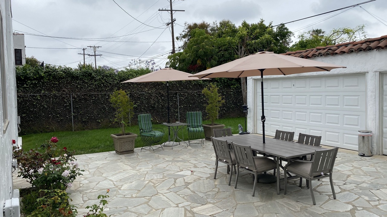 Photo of Outdoor in Mid City