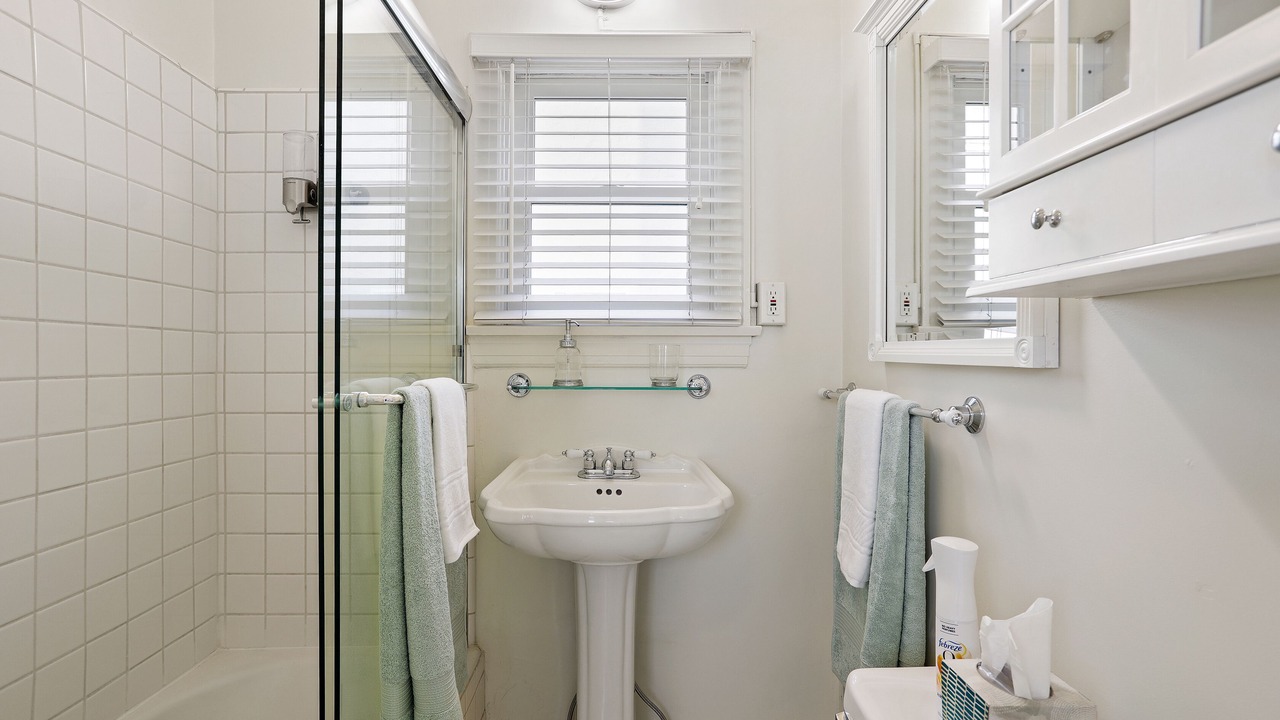 Photo of Bathroom in Mid City