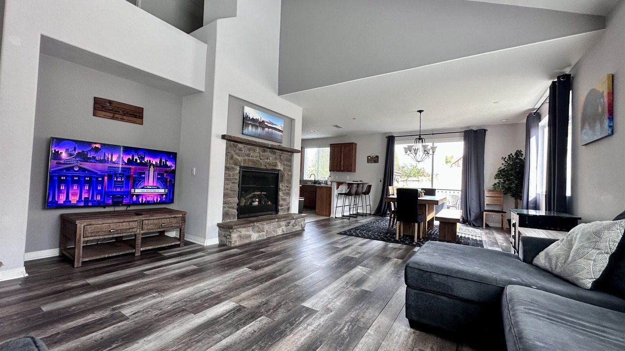 Photo of Livingroom in Big Bear