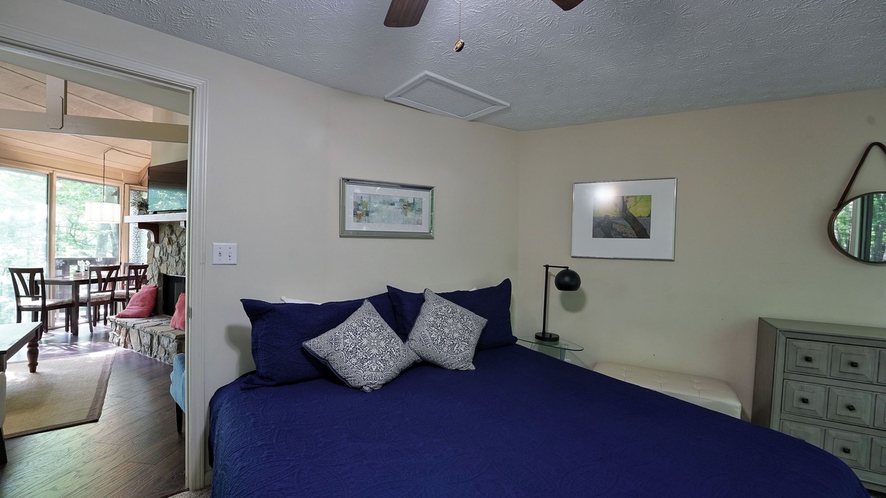 Photo of Bedroom in Big Canoe