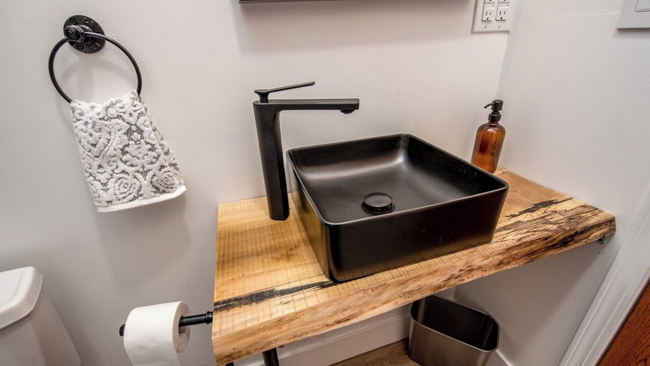 Photo of Bathroom in Russells Point
