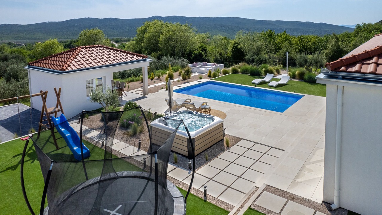 Photo of Outdoor in Velim