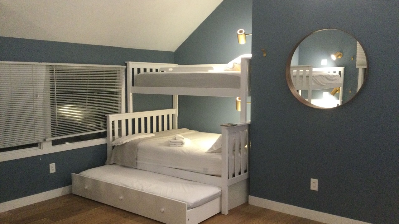 Photo of Bedroom in Cape Neddick