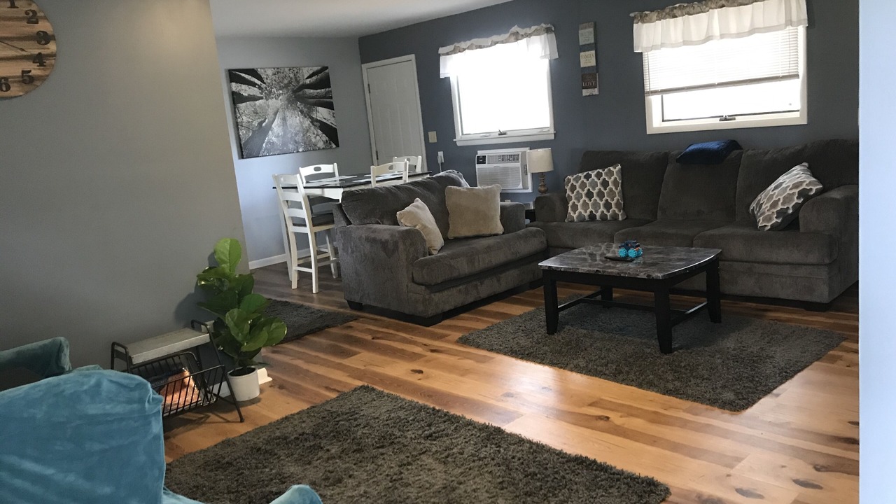 Photo of Livingroom in National Mine