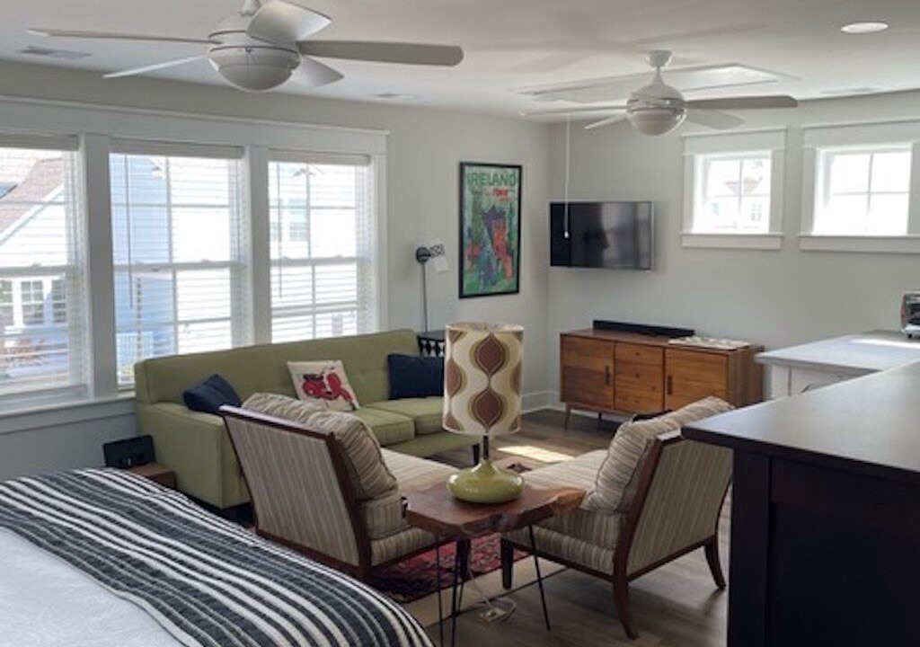 Photo of Livingroom in Mount Pleasant