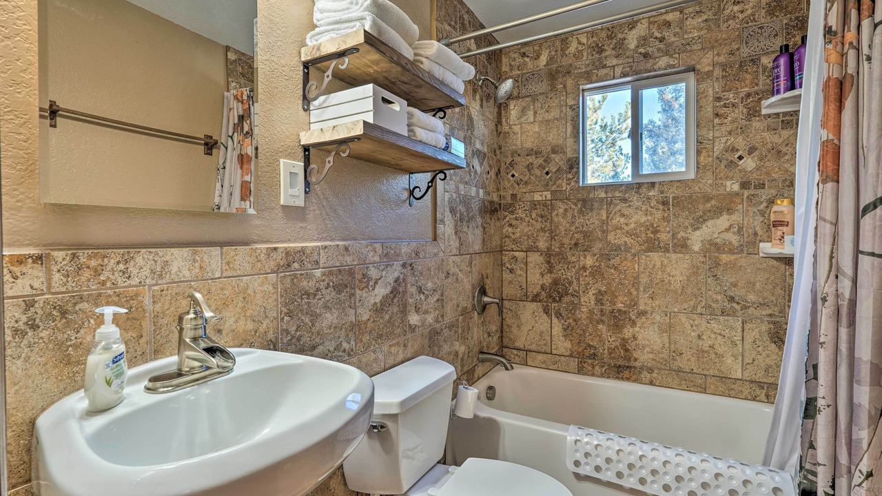 Photo of Bathroom in Rainbow Valley