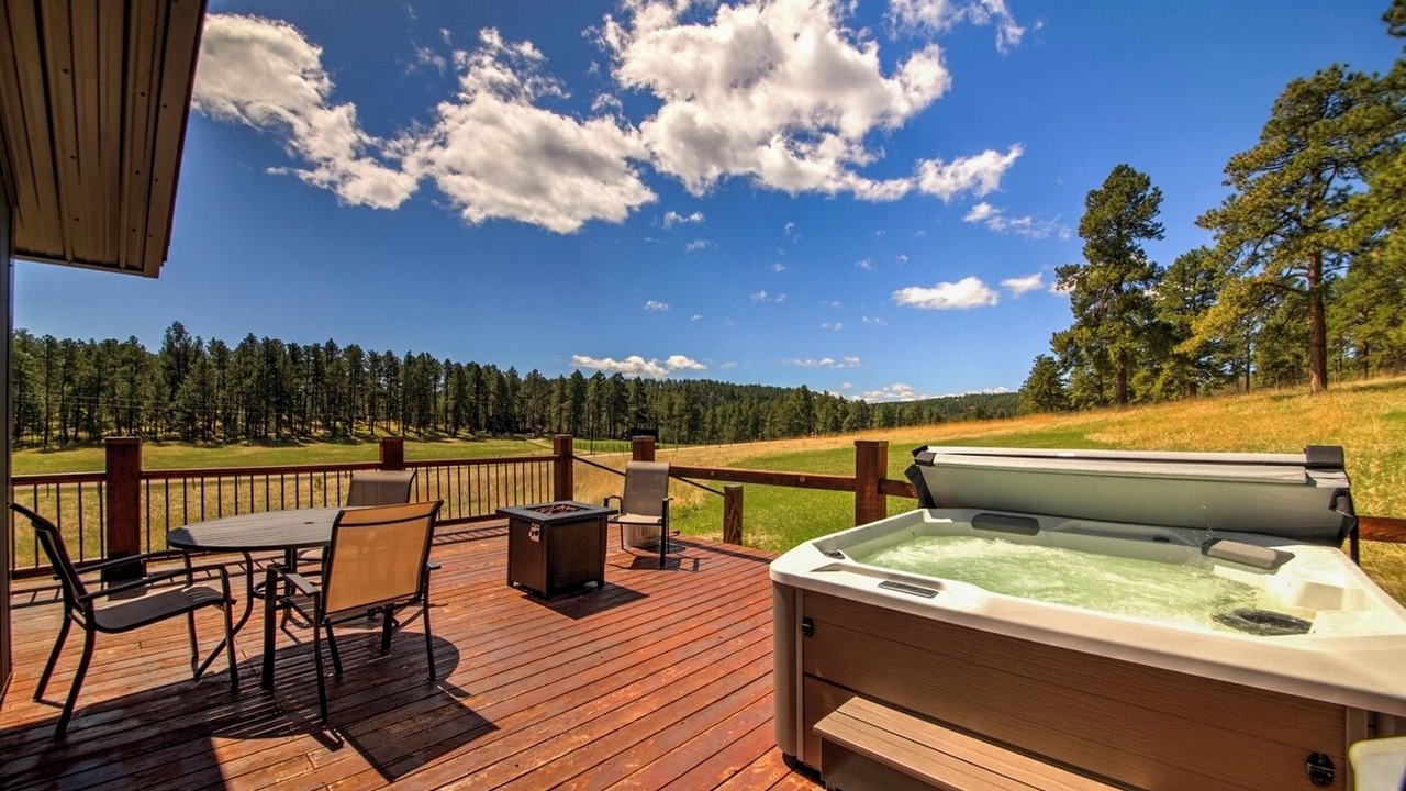 Photo of Outdoor in Colonial Pine Hills