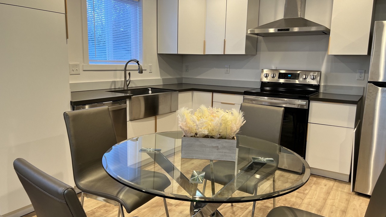 Photo of Kitchen in Metzger