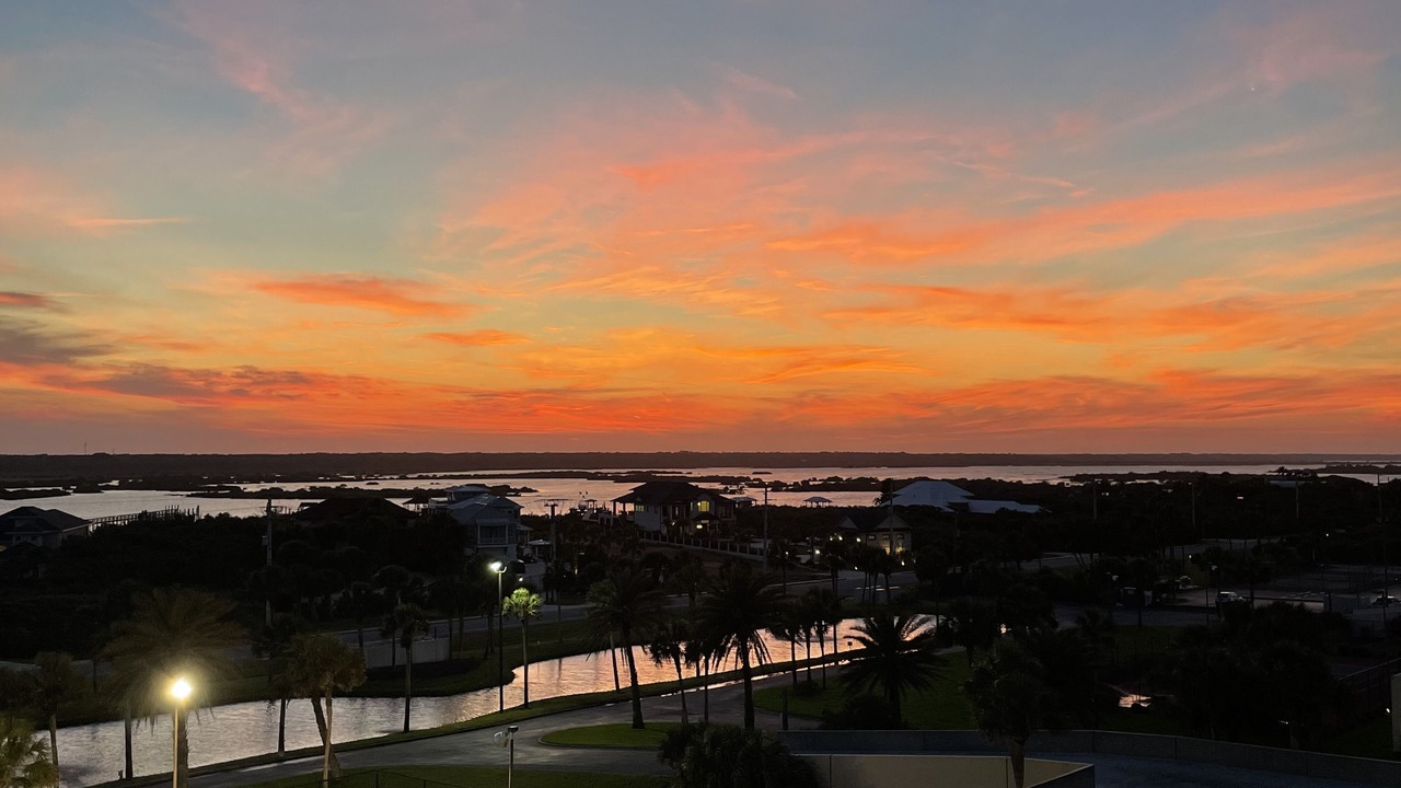 Photo of Patio Balcony in Crescent Beach