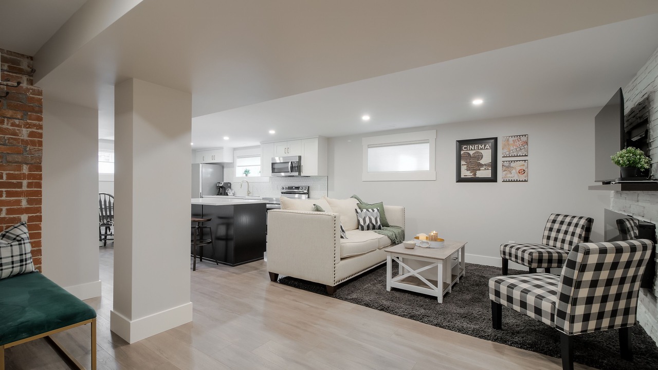 Photo of Livingroom in South Lethbridge