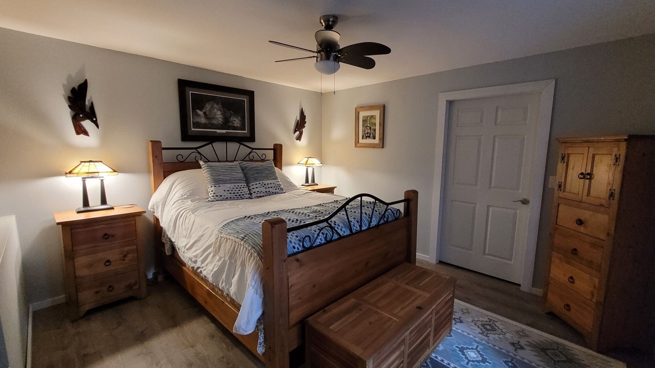 Photo of Bedroom in Quadra Island