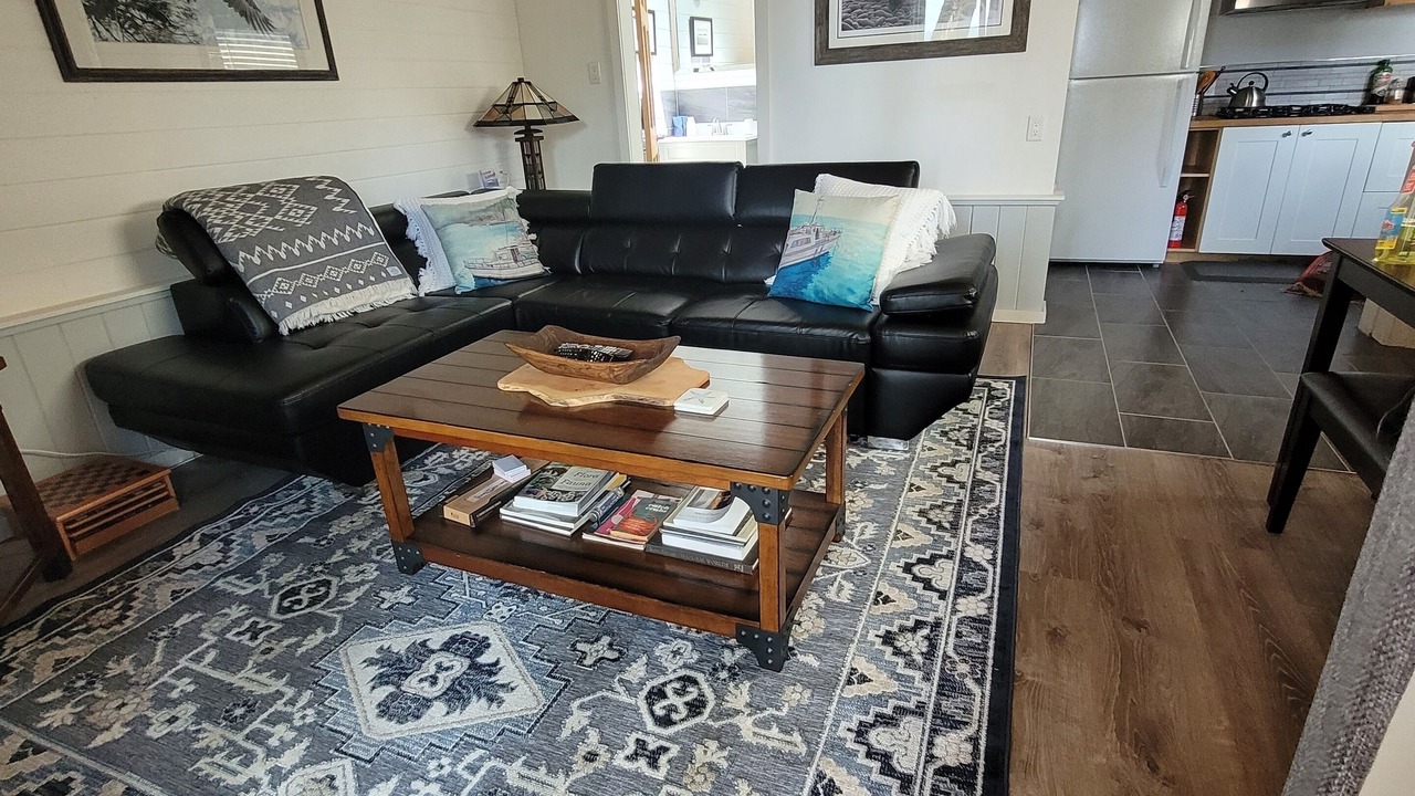 Photo of Livingroom in Quadra Island