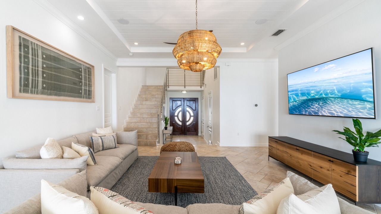 Photo of Livingroom in Bodden Town