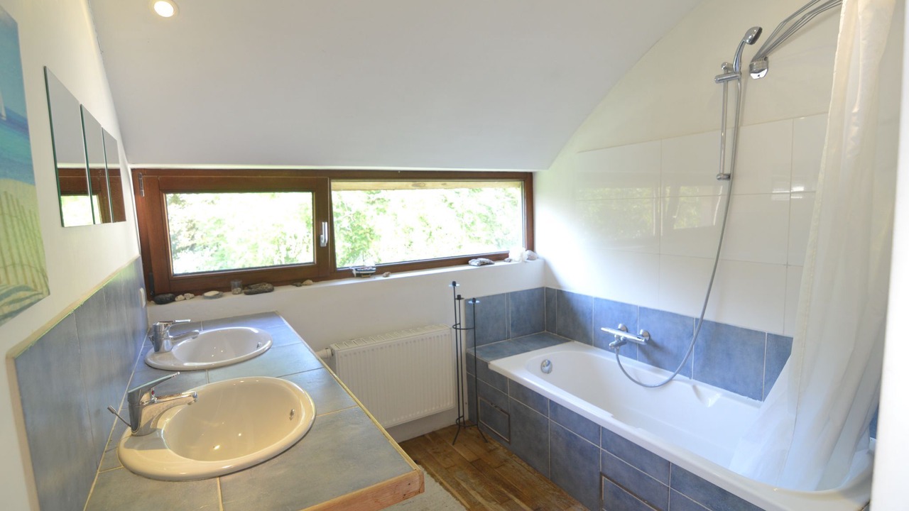 Photo of Bathroom in Braine-le-Comte