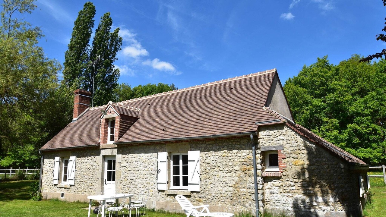 Photo of Outdoor in Combreux