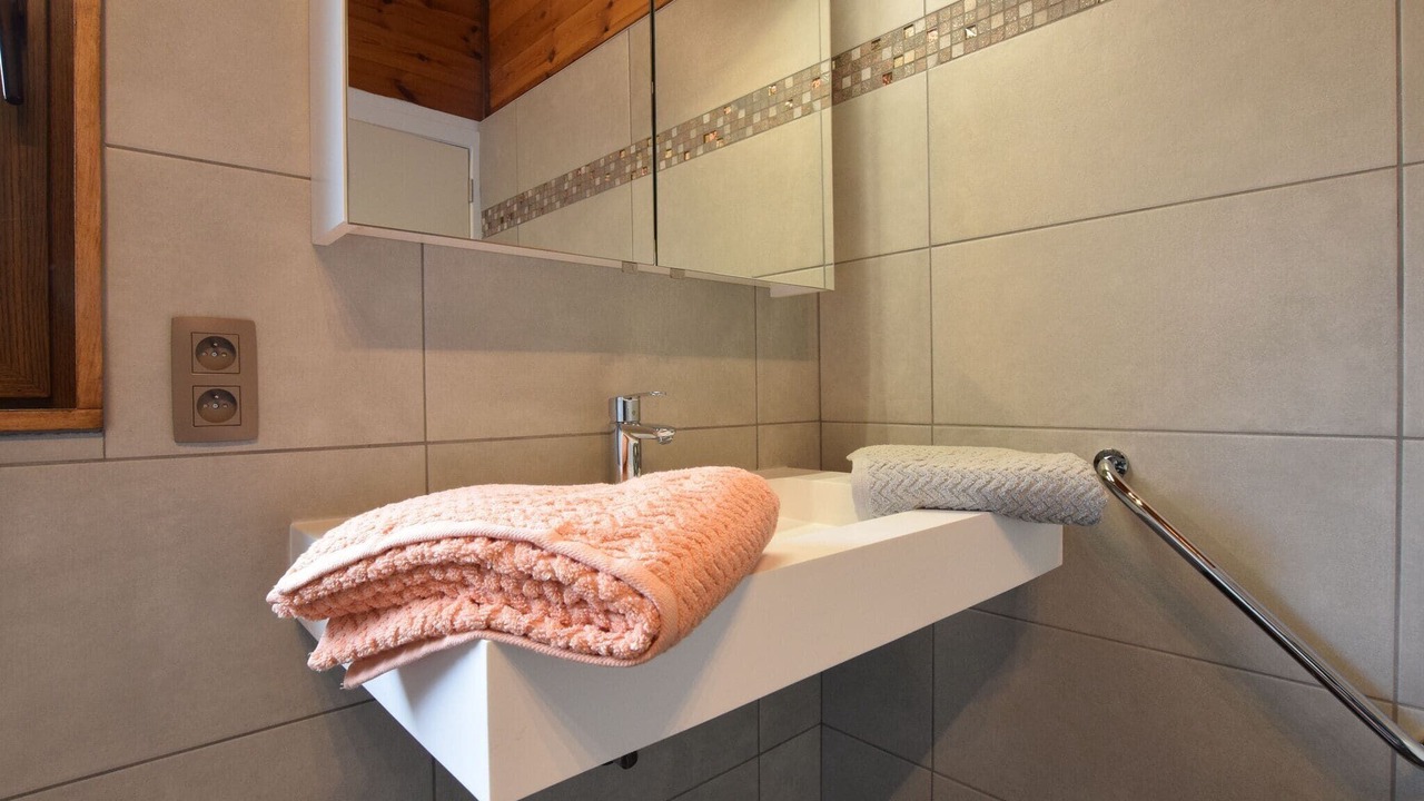 Photo of Bathroom in Weris