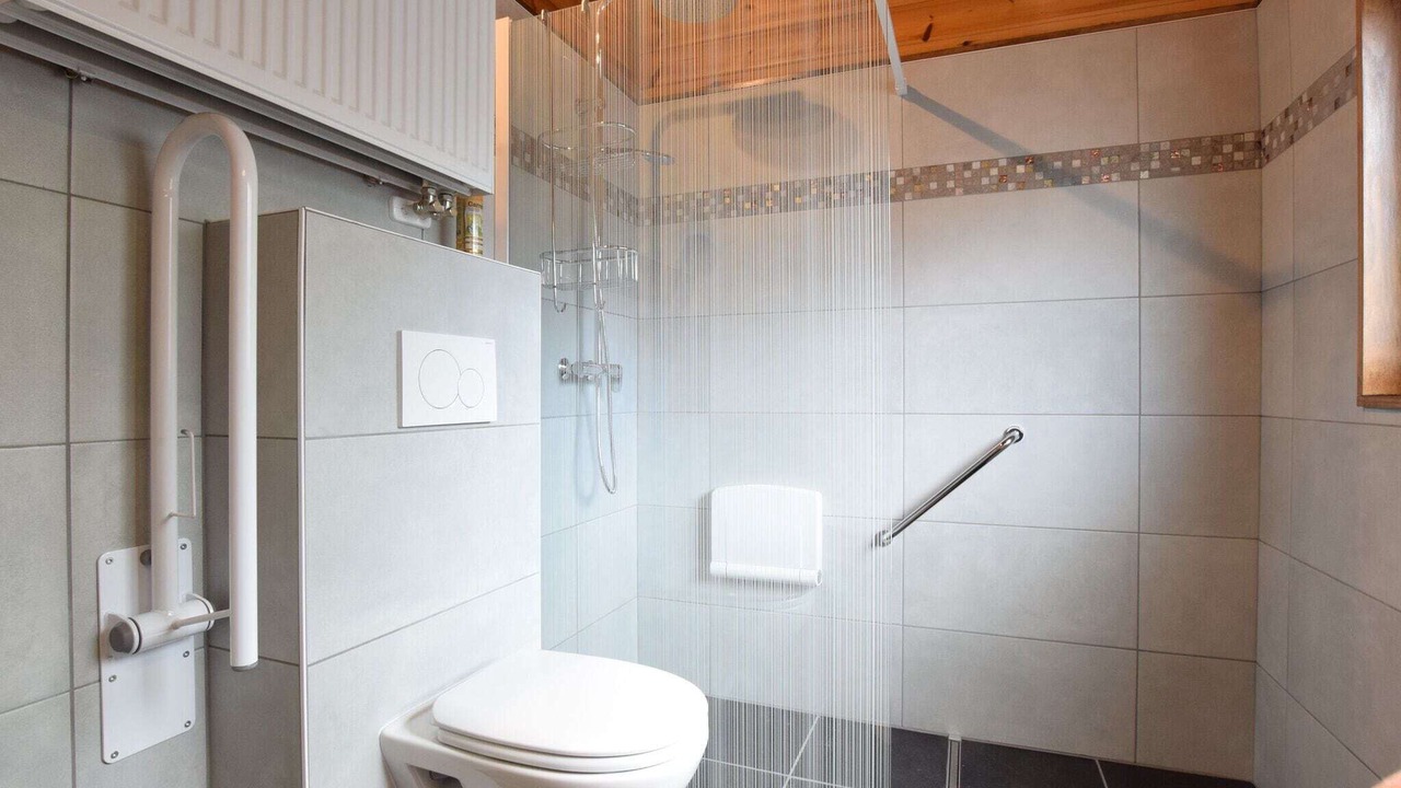 Photo of Bathroom in Weris