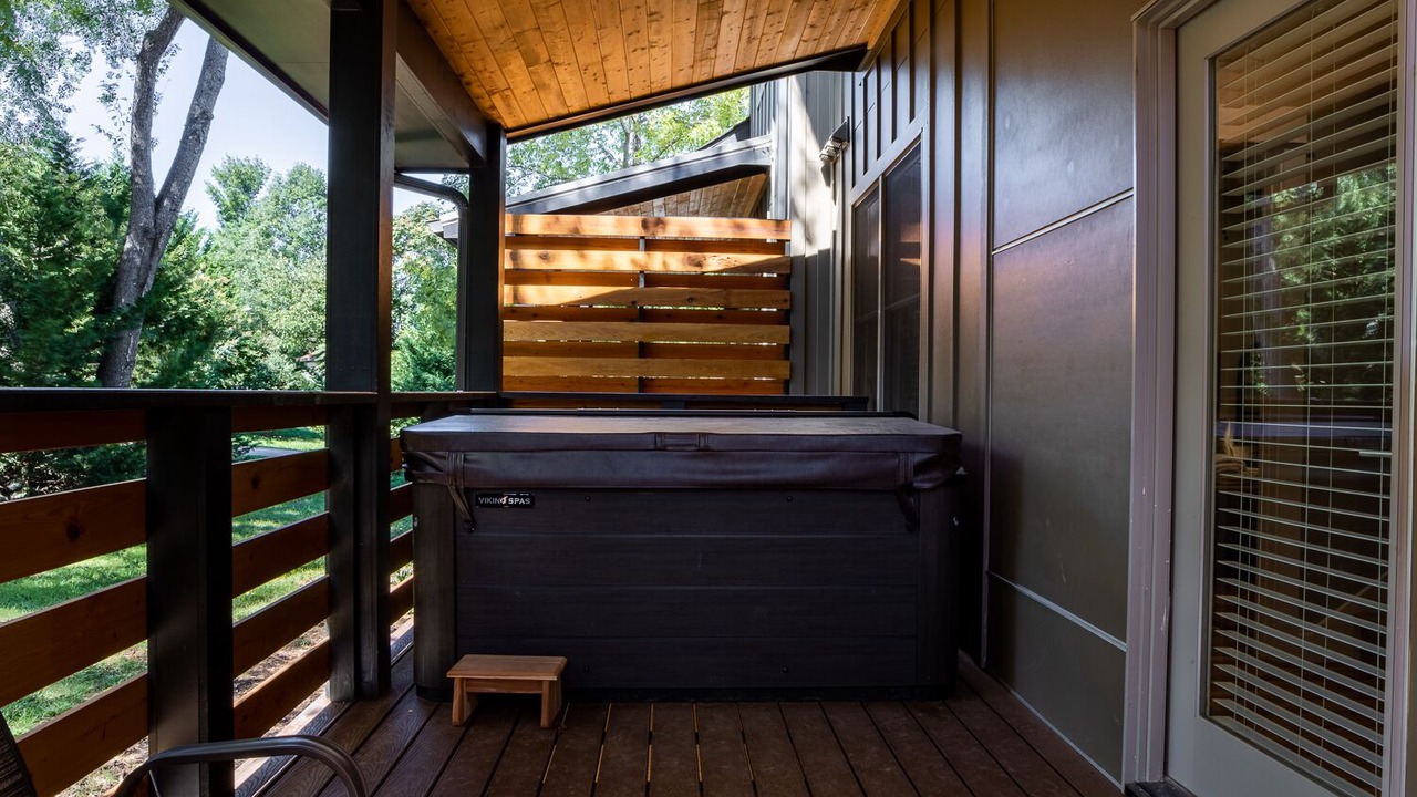 Photo of Bedroom in Woodfin