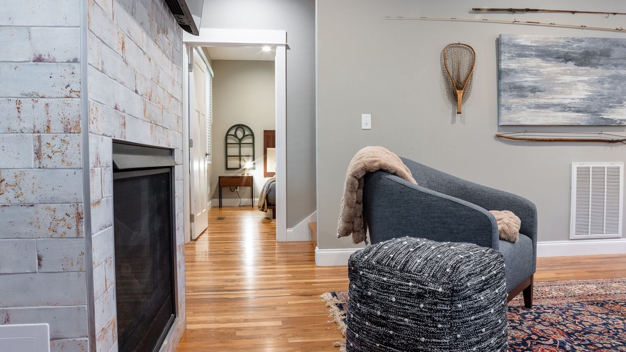 Photo of Bedroom in Woodfin