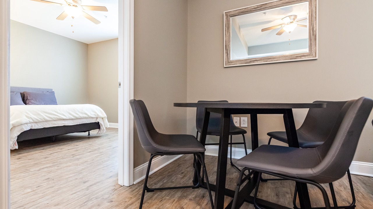 Photo of Bedroom in Greenville Downtown