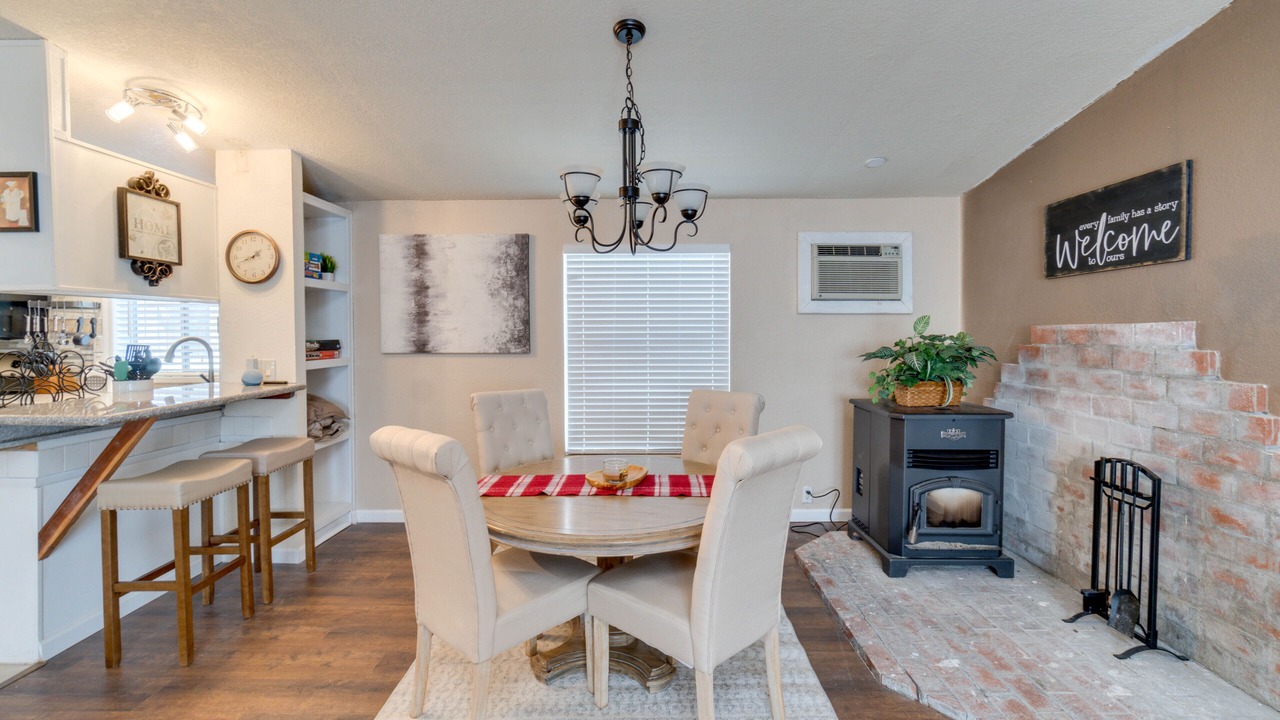 Photo of Kitchen in Munds Park
