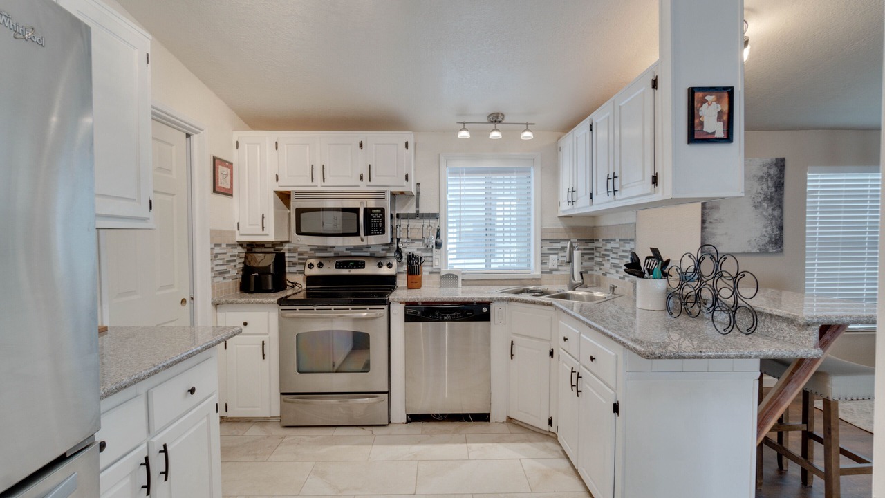 Photo of Kitchen in Munds Park