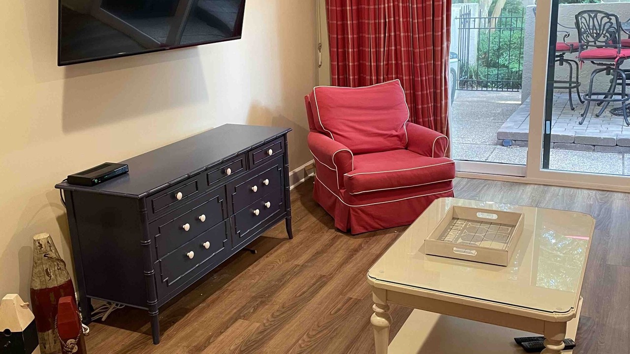 Photo of Livingroom in Harbour Town