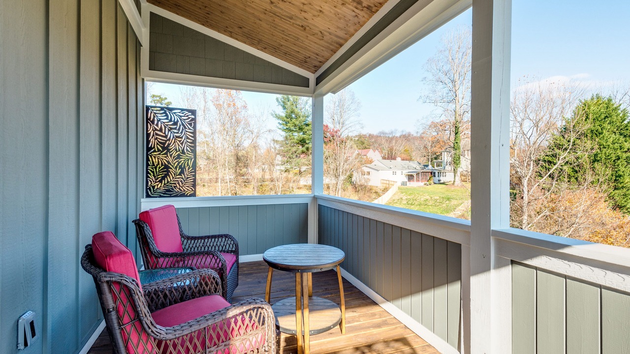Photo of Patio Balcony in Weaverville