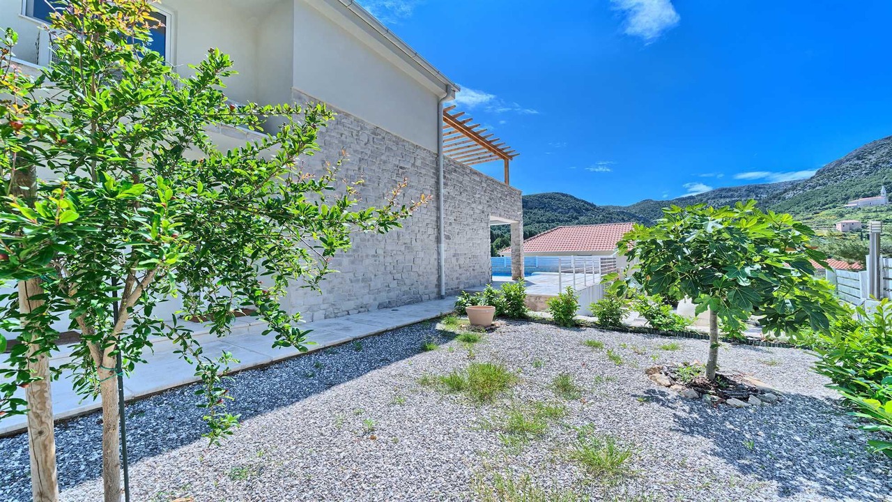 Photo of Outdoor in Pitve