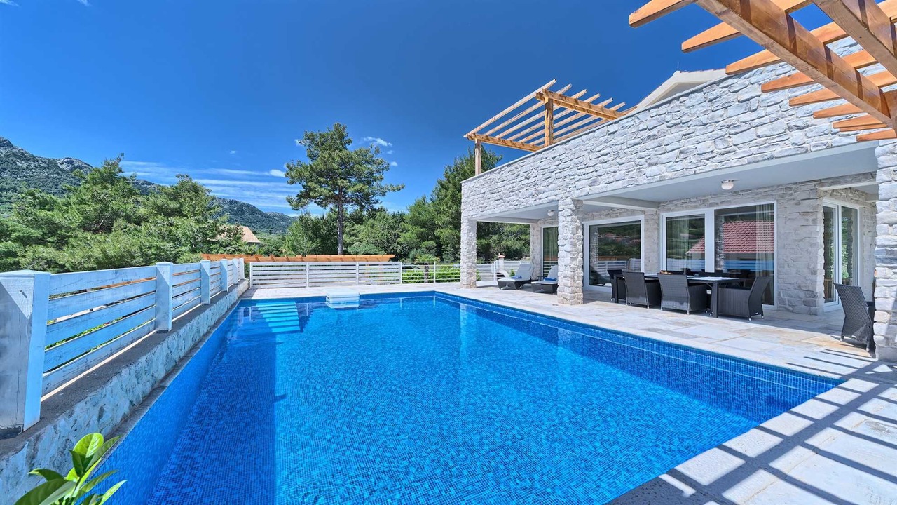 Photo of Outdoor in Pitve