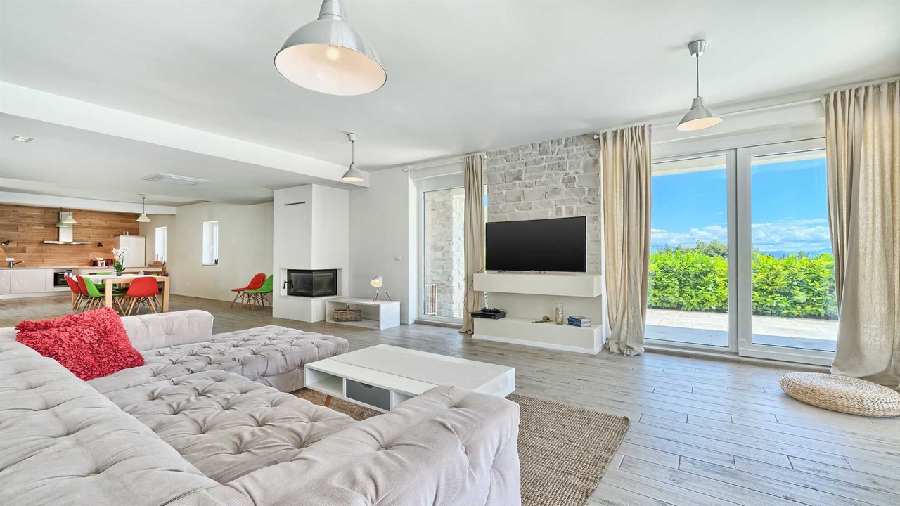 Photo of Livingroom in Pitve