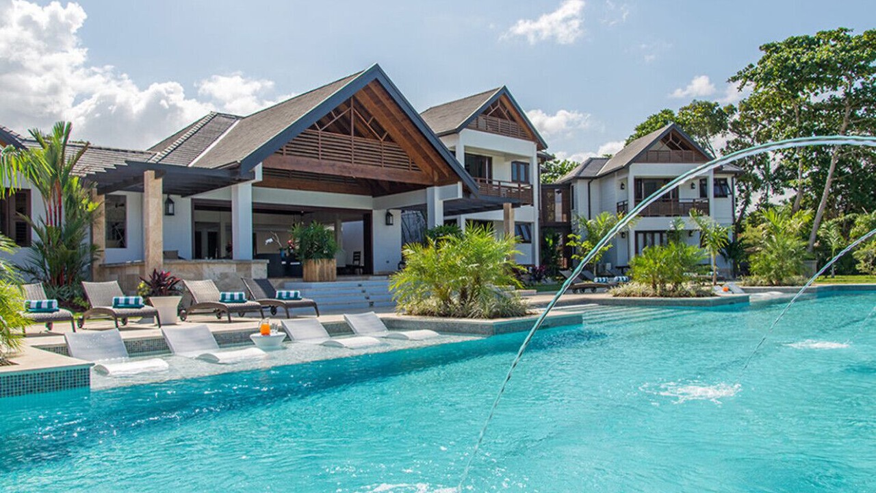 Photo of Outdoor in Mammee Bay