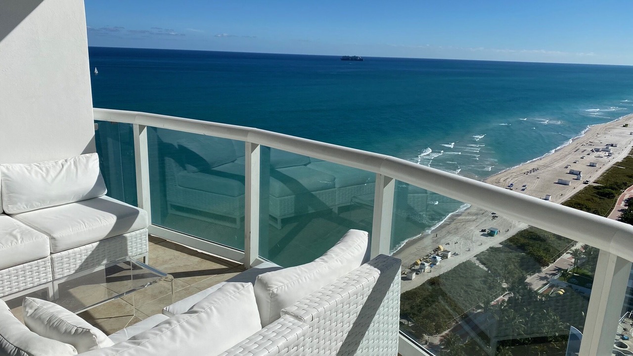 Photo of Outdoor in Mid Beach